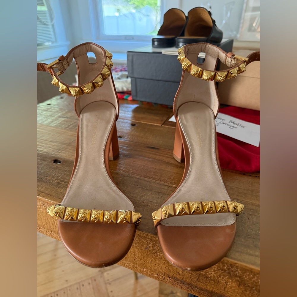 Stuart WEITZMAN rose studded sandals size 34.5